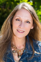 Picture of Christine McClendon, Clairvoyant Psychic & Medical Intuitive 
